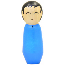 Игрушка - кукла деревянная мусульманин сын в голубой рубашке 9 см