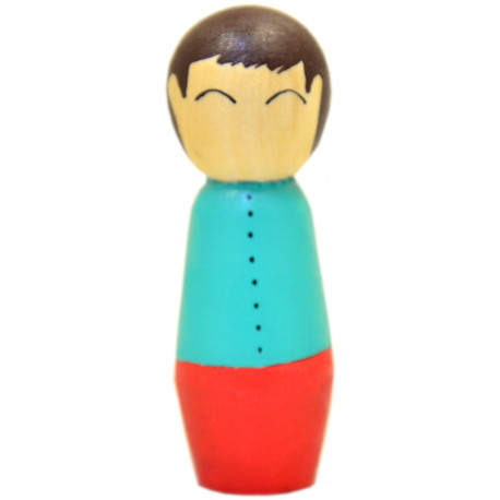Игрушка - кукла деревянная мусульманин сын в зелено-красной рубашке 9 см