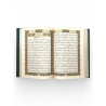 Книга "Священный Коран" с золотым обрезом в футляре (17х24 см) зеленый